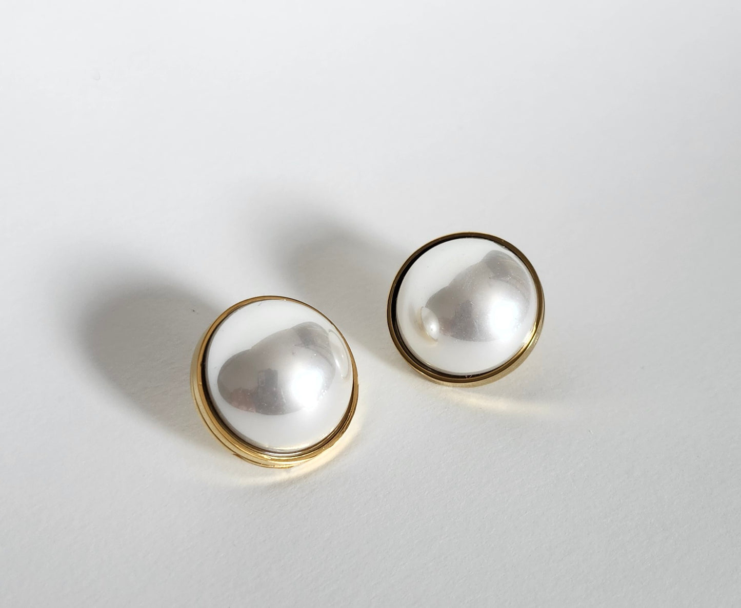 Boucle d'oreille perle