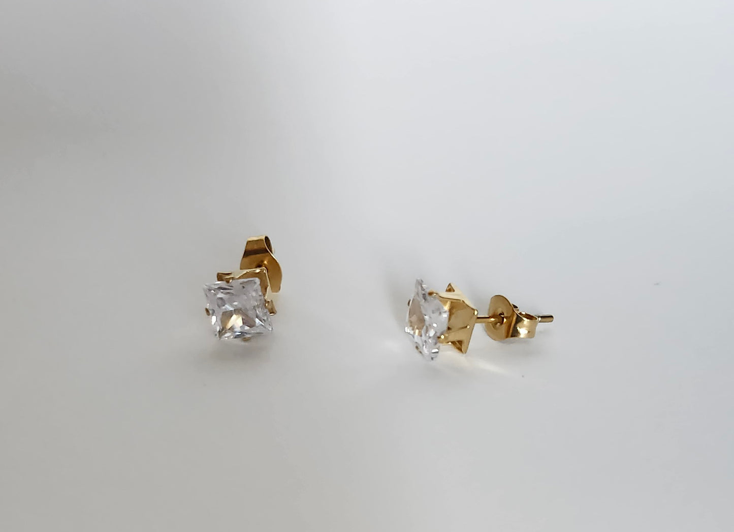 Boucle d'oreille Petit zircon