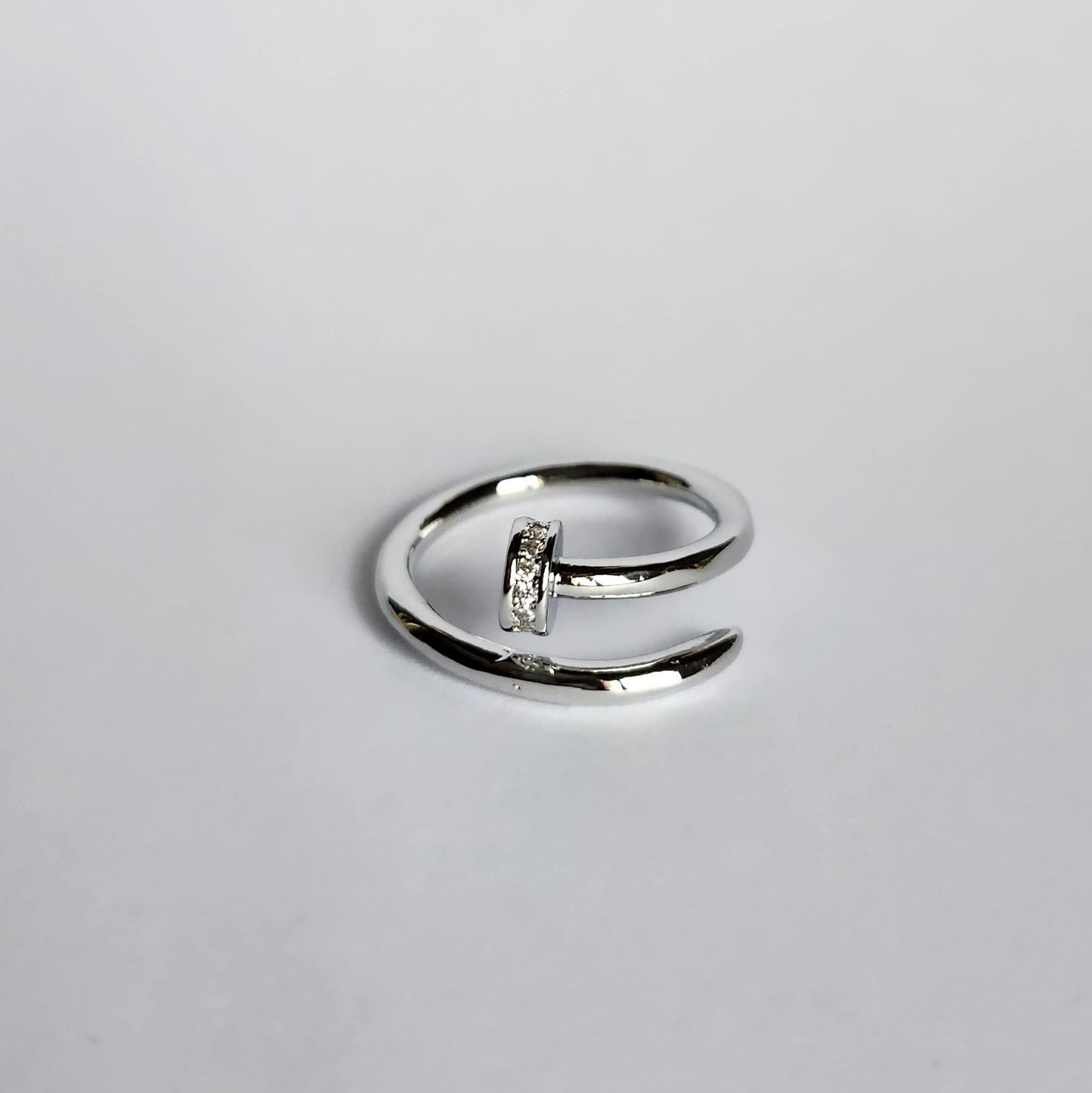Bague Clous