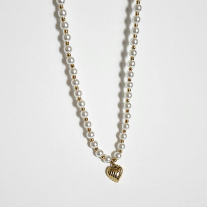 Collier perle synthétique