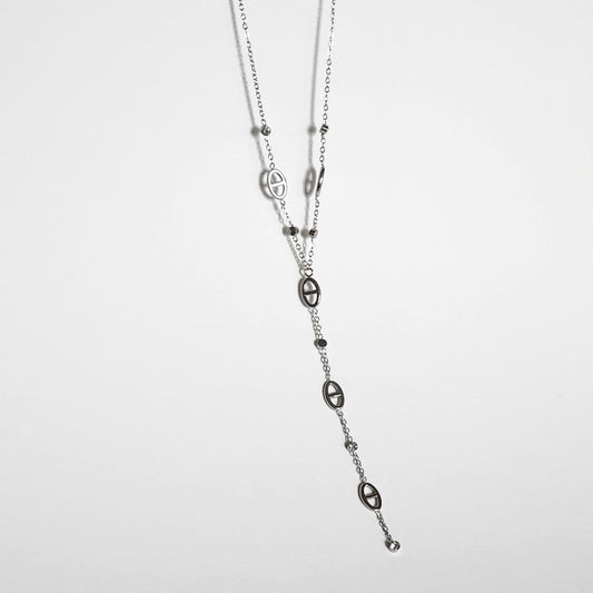 Collier orbe cravate