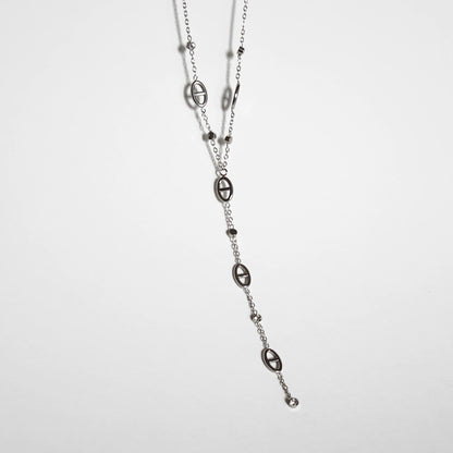 Collier orbe cravate