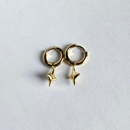 Boucles d'oreilles étoile pendante