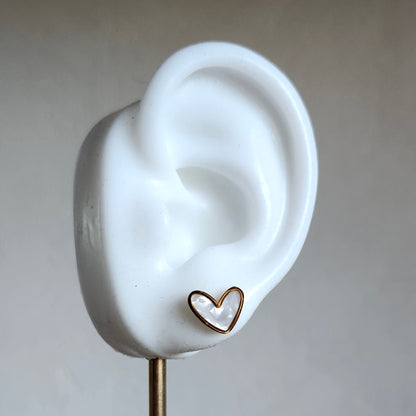 Boucle d'oreille Coeur blanc