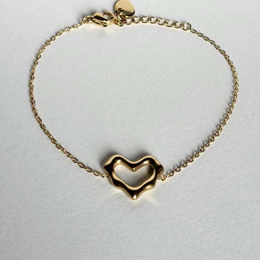 Bracelet Coeur finition courbé
