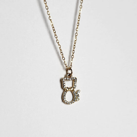 Collier fin chat élégant